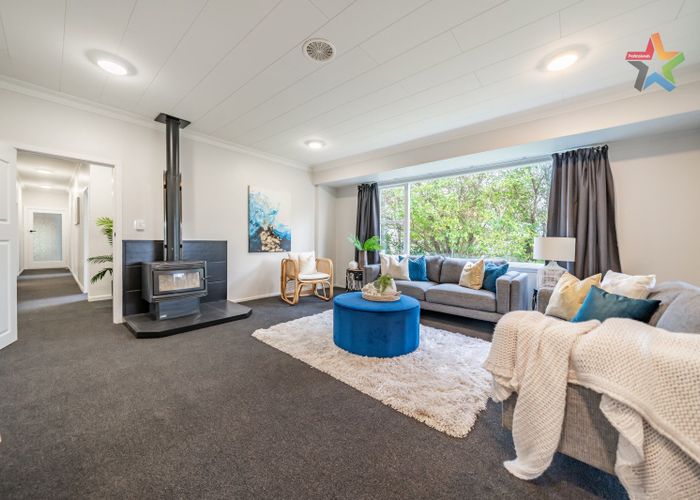  at 49 Manuka Street, Stokes Valley, Lower Hutt