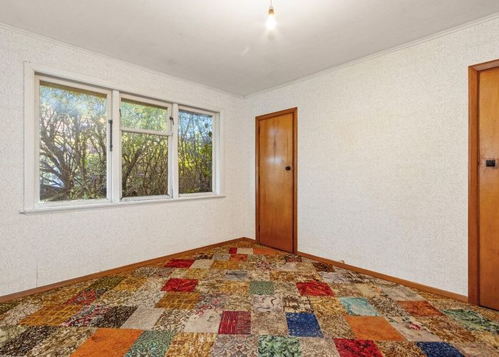  at 14 Grosvenor Street, Redwood, Christchurch City, Canterbury