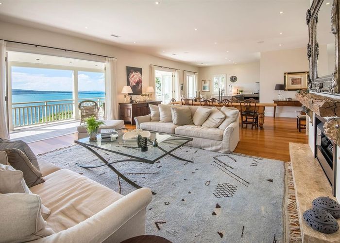  at 12A Seacliffe Avenue, Belmont, Auckland