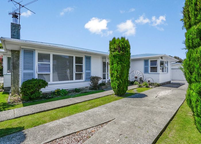  at 6 Wetherby Grove, Wainuiomata, Lower Hutt
