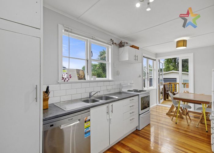  at 25 Fleet Street, Naenae, Lower Hutt