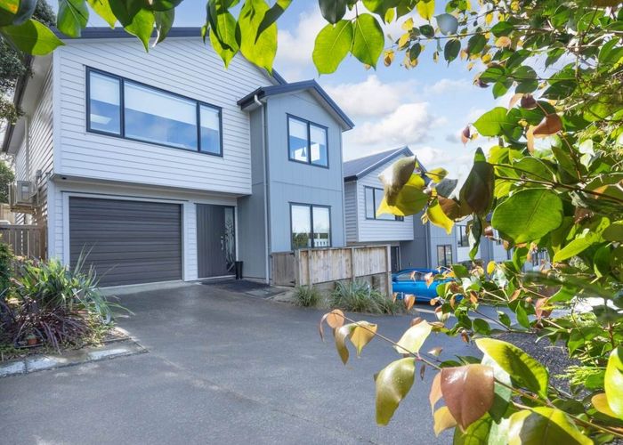  at 191E Golf Road, Titirangi, Auckland