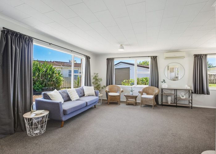  at 41 Toru Road, Paraparaumu Beach, Kapiti Coast, Wellington