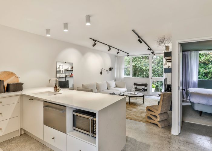  at 30/18 Edenvale Crescent, Mount Eden, Auckland City, Auckland