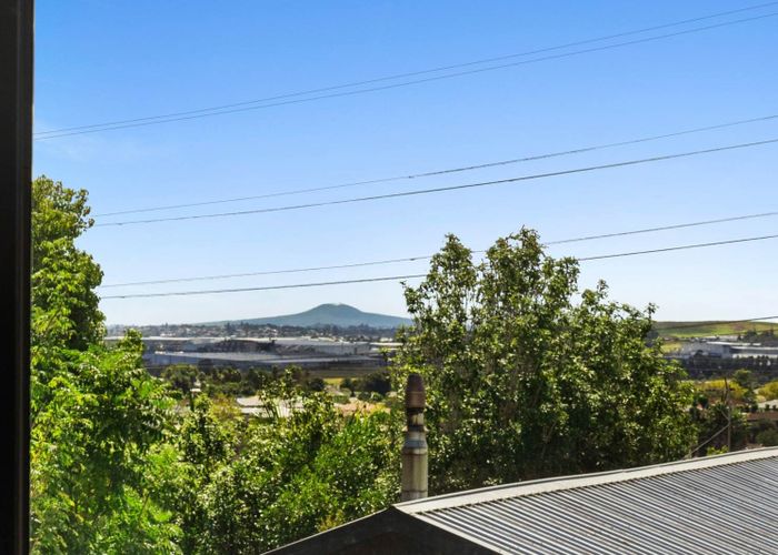  at 16 Mataura Place, Clover Park, Manukau City, Auckland