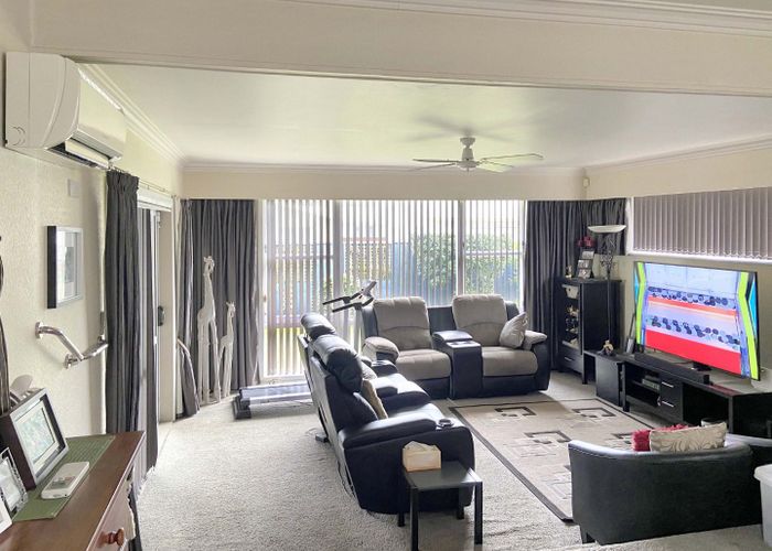  at 9 Totara Park Road, Clouston Park, Upper Hutt