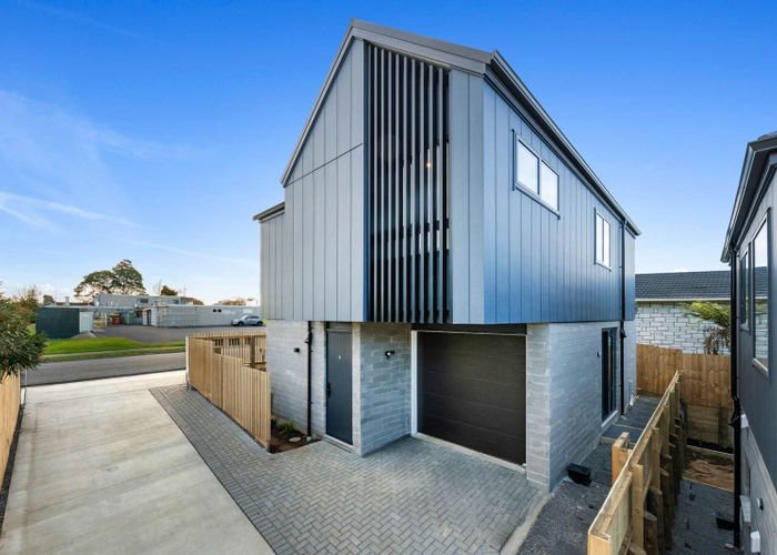  at Lot 1, 31 La Trobe Street, Pakuranga Heights, Manukau City, Auckland
