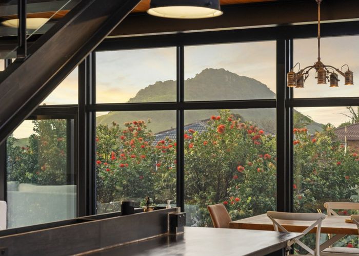 For sale 9 Sutherland Avenue, Mount Maunganui, Tauranga, Bay Of