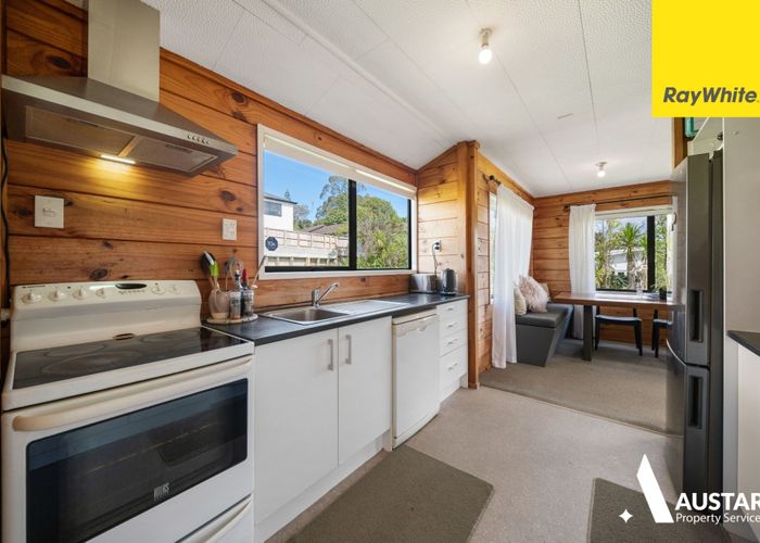  at 2/143 Rosier Road, Glen Eden, Waitakere City, Auckland