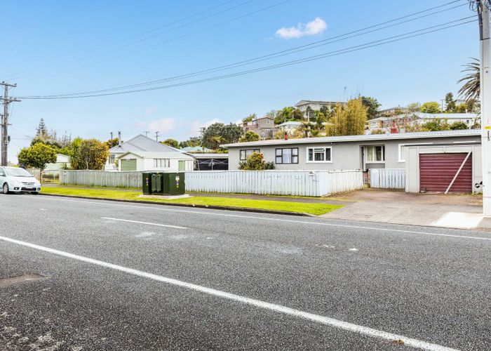  at 203 Ngamotu Road, Spotswood, New Plymouth