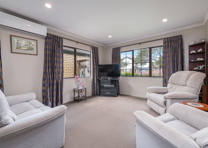  at 30 Espalier Drive, Henderson, Auckland