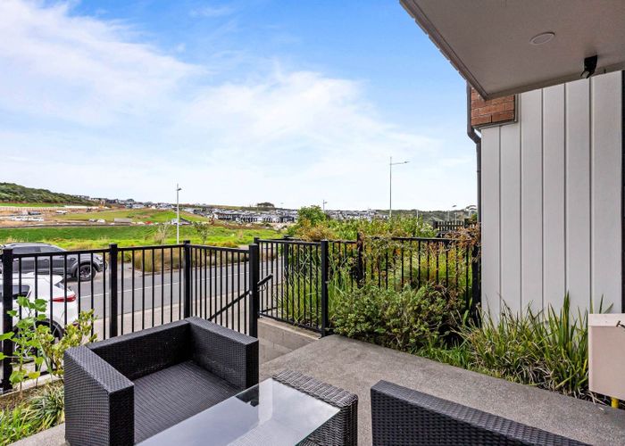  at 153 Glenvar Ridge Road, Long Bay, North Shore City, Auckland