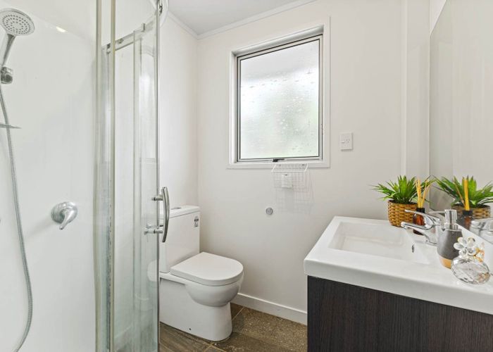  at 60A Swaffield Road, Papatoetoe, Auckland