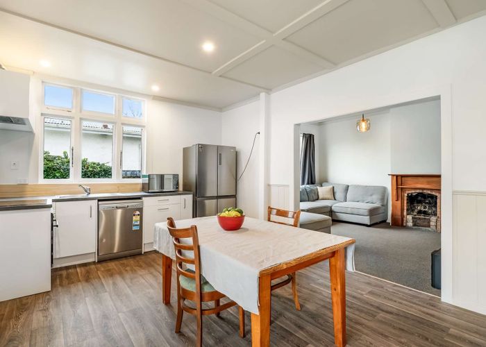  at 42 Seddon Street, Aramoho, Whanganui, Manawatu / Whanganui
