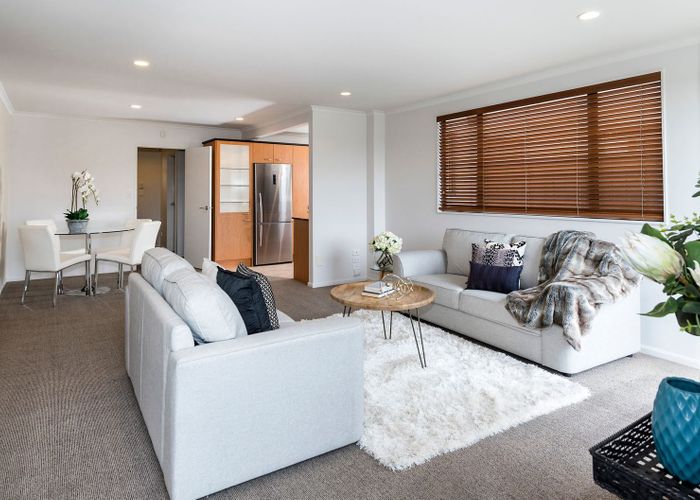  at 2/27 Kellaway Drive, East Tamaki, Manukau City, Auckland