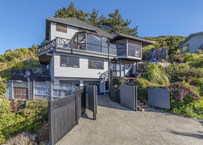  at 27A The Anchorage, Whitby, Porirua, Wellington