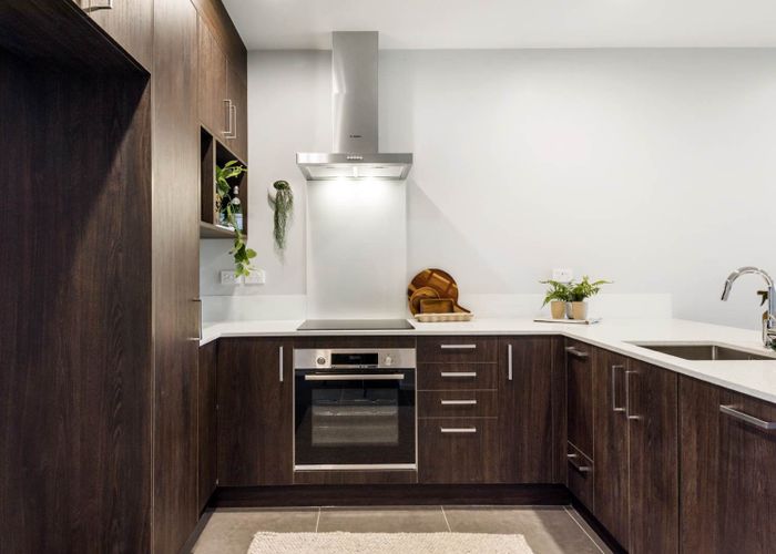  at 118 Te Oneroa Way, Long Bay, North Shore City, Auckland