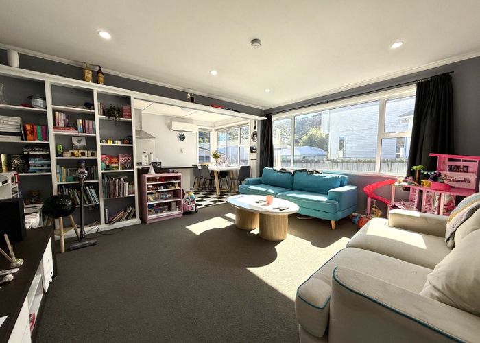  at 27 Rimu Street, Naenae, Lower Hutt, Wellington