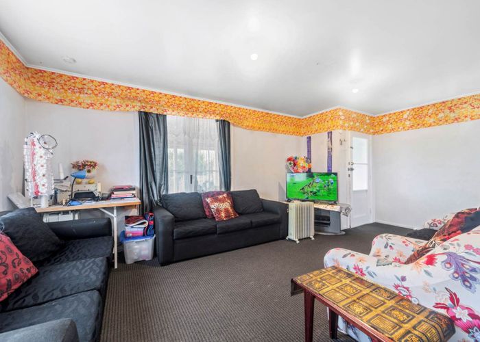  at 39 Eastburn Street, Papakura, Papakura