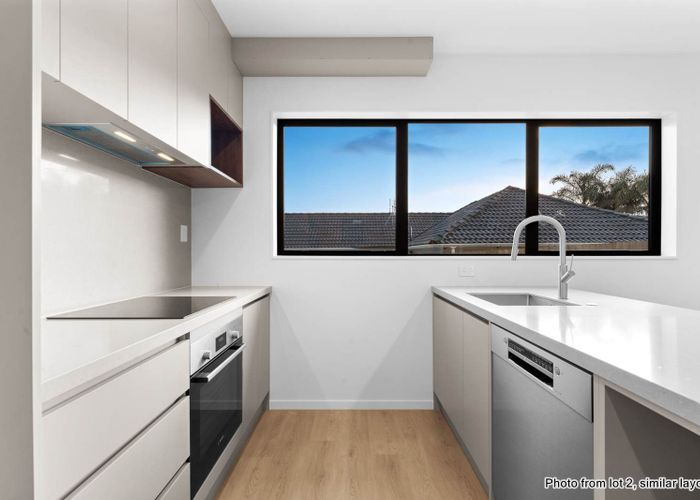  at 112C Eversleigh Road, Belmont, North Shore City, Auckland