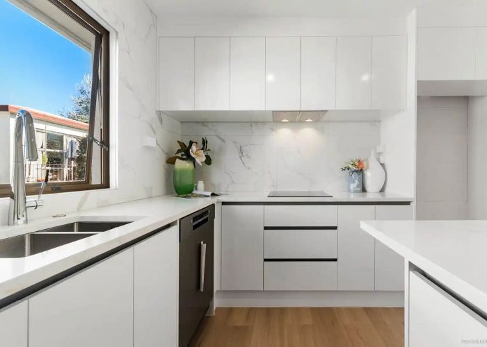  at 10/41 Woodward Road, Mount Albert, Auckland