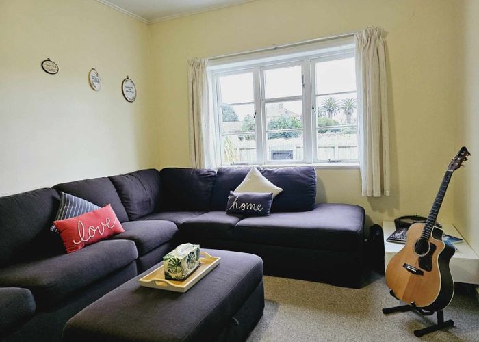  at 51 Selwyn Crescent, College Estate, Whanganui