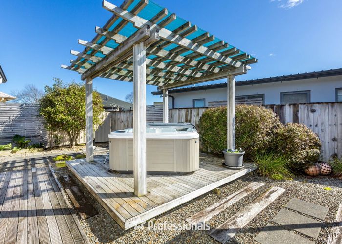  at 19 Brentwood Street, Trentham, Upper Hutt