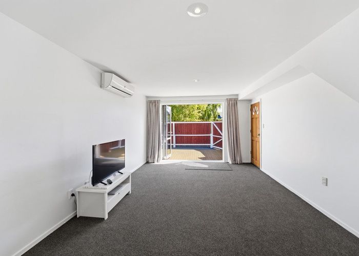  at 1/11 Amyes Road, Hornby, Christchurch City, Canterbury