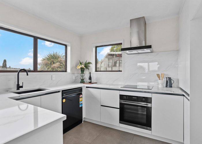  at 21A Cradock Street, Avondale, Auckland