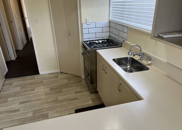  at 1/36 Heathcote Street, Woolston, Christchurch City, Canterbury