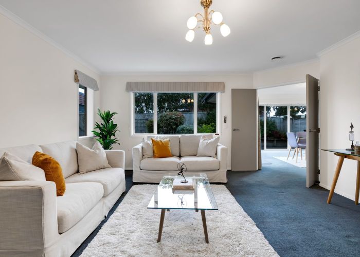  at 6 Saint Andrews Parkway, Waiwhakaiho, New Plymouth, Taranaki