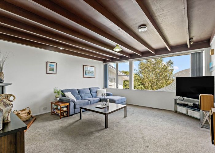  at 12 Station Road, Pukekohe, Pukekohe