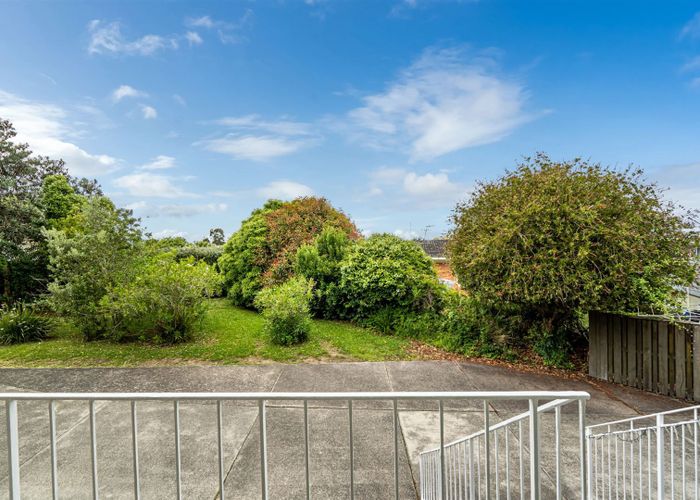  at 3/159 Coronation Road, Hillcrest, Auckland