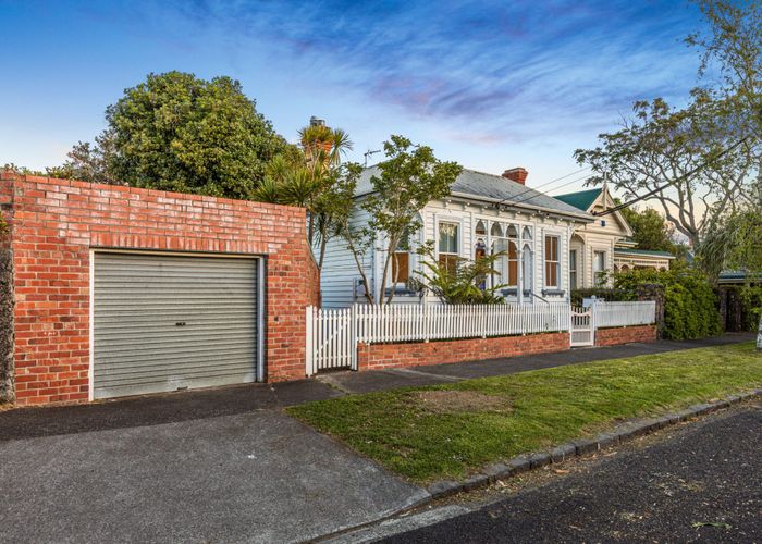  at 2 Cromwell Street, Mount Eden, Auckland
