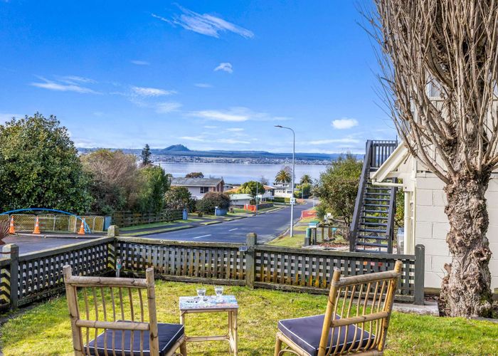  at 2 Alberta Street, Acacia Bay, Taupo, Waikato