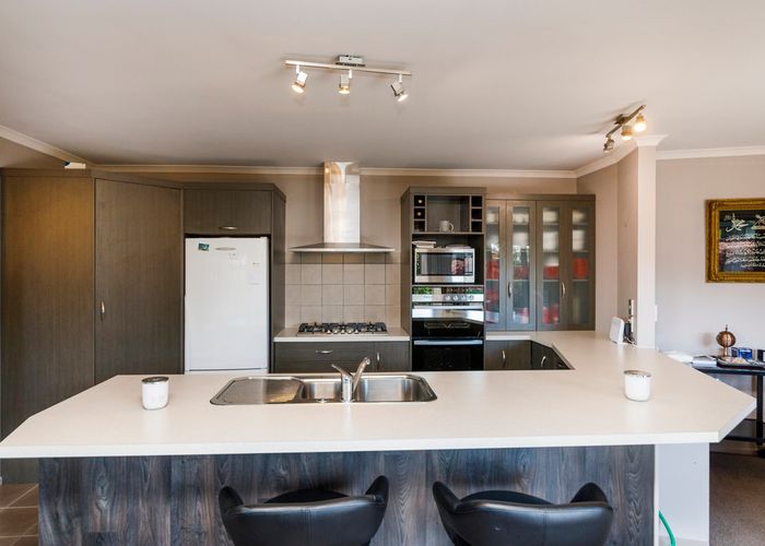  at 45 Peter Hall Drive, Kelvin Grove, Palmerston North