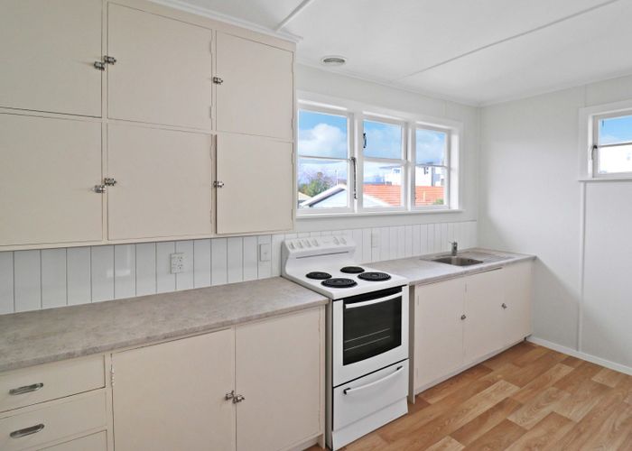  at 3/2 Argyle Grove, Trentham, Upper Hutt, Wellington