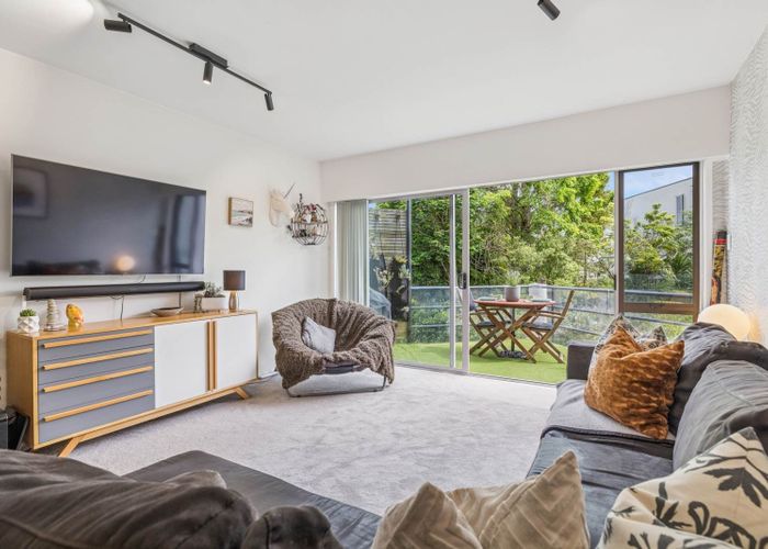  at 11/6 Sarsfield Street, Herne Bay, Auckland City, Auckland
