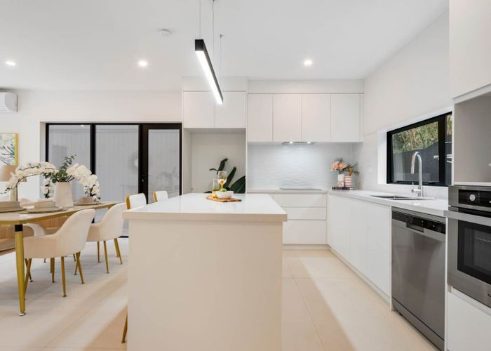  at Lot 5, 11 Rene Place, Sunnyhills, Manukau City, Auckland
