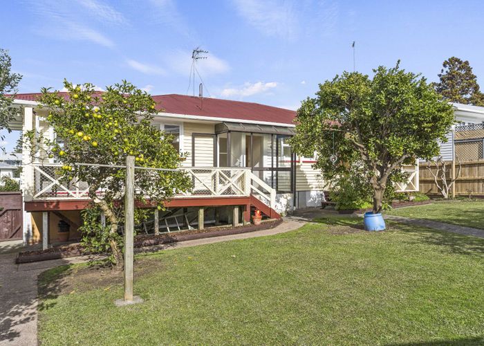  at 22 Cutler Street, New Lynn, Auckland