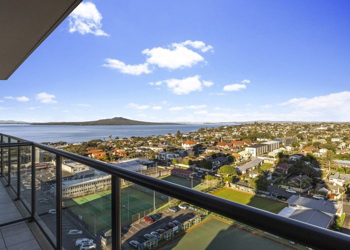  at 9-17 Byron Avenue, Takapuna, North Shore City, Auckland