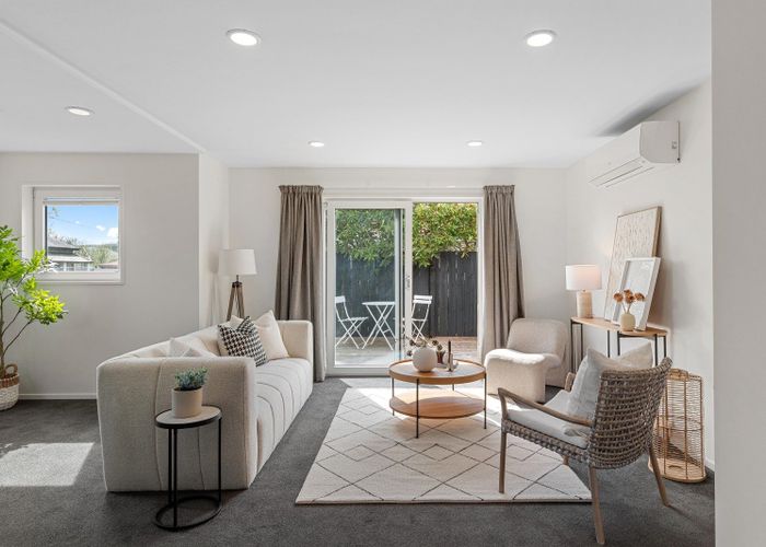  at 1/6 Feilding Street, Addington, Christchurch City, Canterbury