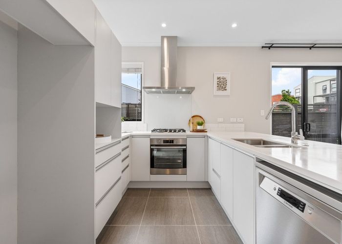  at 62 Nugget Avenue, Hobsonville, Waitakere City, Auckland