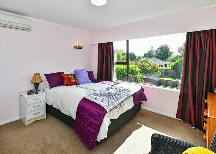  at 5 Prestwick Place, Wattle Downs, Auckland