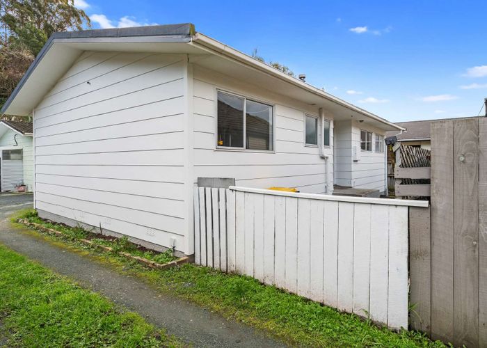  at 2/240 Kawai Street, Nelson South, Nelson, Nelson / Tasman