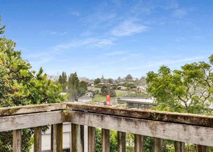  at 10A Cedar Terrace, Stanmore Bay, Rodney, Auckland