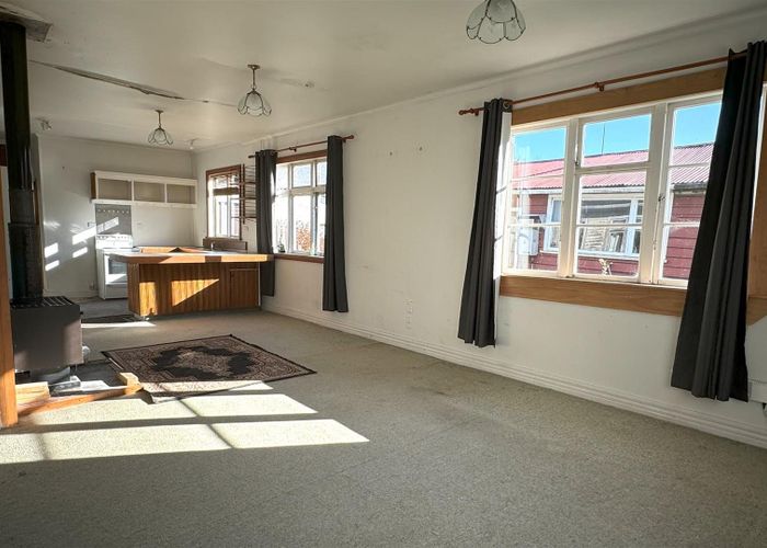  at 19 Inverness Street, Dunollie, Runanga