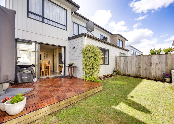  at 12 Toia Lane, Millwater, Rodney, Auckland