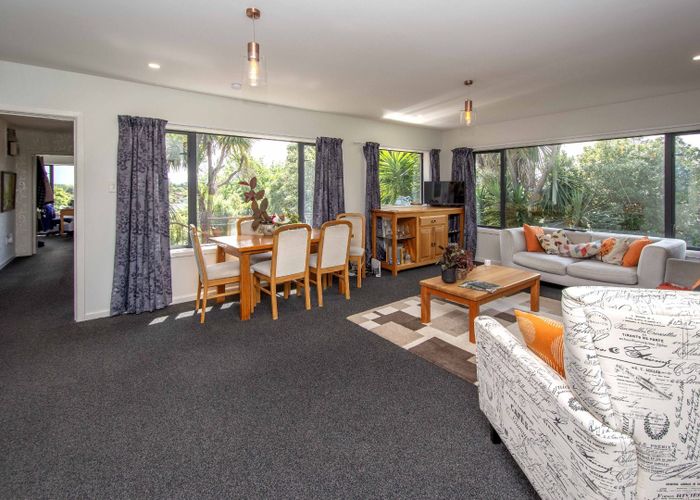  at 86 Centaurus Road, Huntsbury, Christchurch