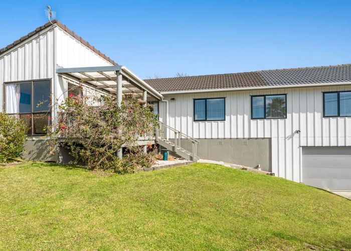  at 61 Luckens Road, West Harbour, Auckland